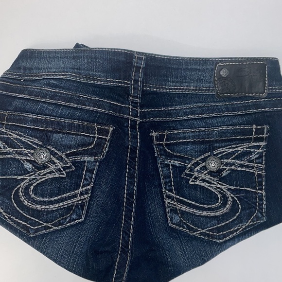 Silver Suki Surplus 29x32 High Rise Bootcut Jeans Dark Wash - Picture 4 of 10